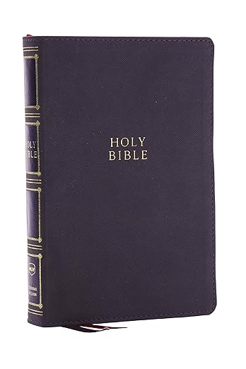 NKJV, Compact Center-Column Reference Bible, Gray Leathersoft, Red Letter, Comfort Print: New King James Version, Gray, Leathersoft, Compact Center-Column Reference, Red Letter, Comfort Print