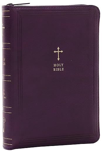 KJV Holy Bible: Compact with 43,000 Cross References, Purple Leathersoft with zipper, Red Letter, Comfort Print: King James Version: Holy Bible, King James Version [imitation_leather]
