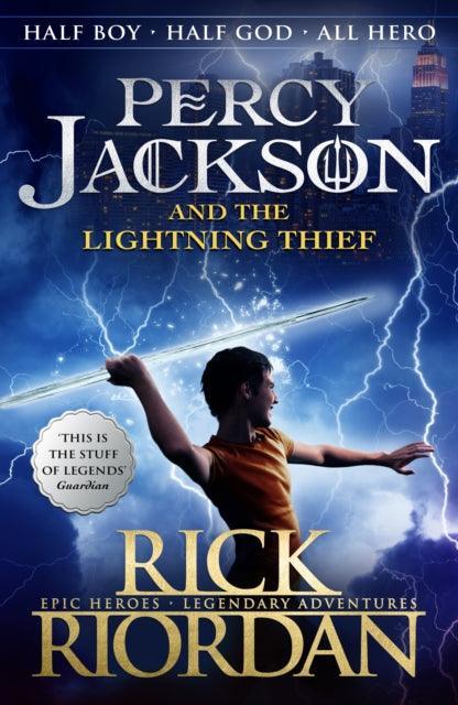 Percy Jackson and the Lightning Thief (Book 1): Rick Riordan (Percy Jackson and The Olympians, 1)